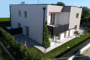 Villa bifamiliare