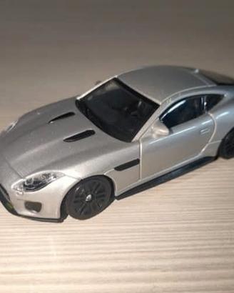 Jaguar F Type R Dinamic 1/43 Burago Bburago 