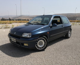 Clio 1.8 16v no kat