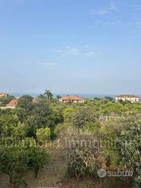 Casa singola da ristrutturare a Giarre