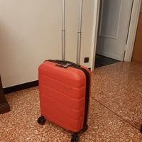 Trolley American Tourister Spinner 55/20 TSA
