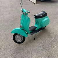 Vespa 50n targa oro