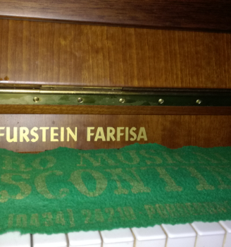 Pianoforte a muro FURSTEIN FARFISA