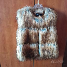 pelliccia smanicata sintetica