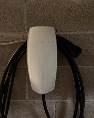 Tesla Wall Connector