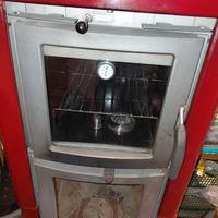 Stufa a legna Thermorossi  con forno 