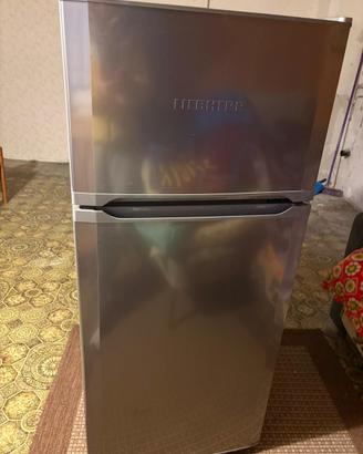 Frigorifero Liebherr inox con freezer superiore