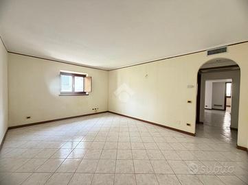 4 LOCALI A MONTECATINI-TERME