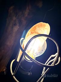 Lampada in legno artigianale