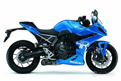 Suzuki GSX-8R EVO tua a soli 100€ al mese!