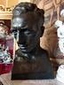 busto-in-bronzo-di-uomo-firmato-e-tinto