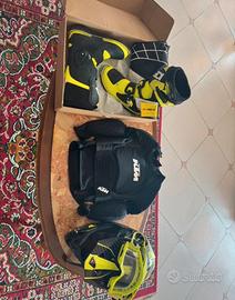 Completo abbigliamento ragazzo moto