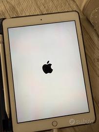 Ipad di sesta generazione 32GB + Apple Pencil