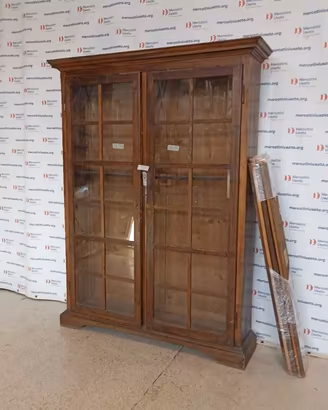 Libreria in legno ideale per Shabby