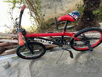 bicicletta bmx