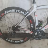 ruote bici da corsa alto profilo