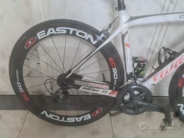 ruote bici da corsa alto profilo