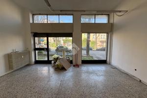 MULTILOCALE A STRADELLA