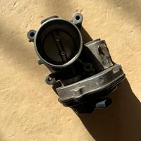 Pezzo ricambio corpo farfallato