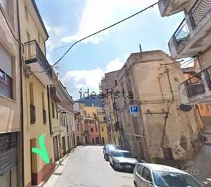 Casa indipendente a Jerzu,5 locali, zona centrale