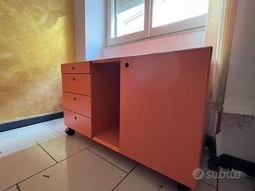 Mobile basso da ufficio