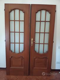 Porta legno doppia con vetro