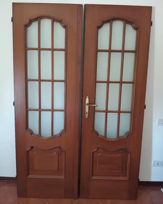 Porta legno doppia con vetro