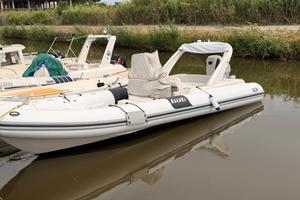 Bat 745 honda bf250 cv