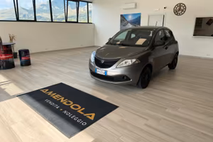 Lancia Ypsilon 1.2 GPL Ecochic Gold 69 CV 5 porte