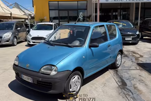 FIAT 600 900CC ANNO 2000