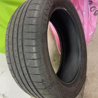 Gomme estive 235/50 R19