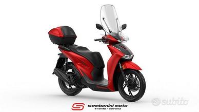 Honda SH 125 SH125 SPORTY, con bauletto e par...