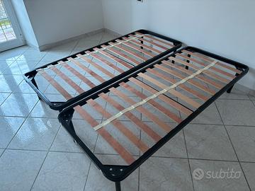 Coppia di reti letto