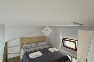 MONOLOCALE A CAMPOSANO