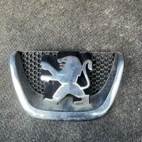 Stemma anteriore Peugeot 206 plus anno 2009