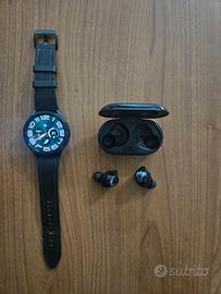 Samsung Galaxy Watch 6 con auricolari Galaxy Buds