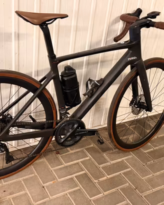 Bici da corsa Scott Addict eRide10