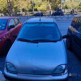 Fiat seicento anno 2003