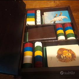 set da gioco con carte e fiches 