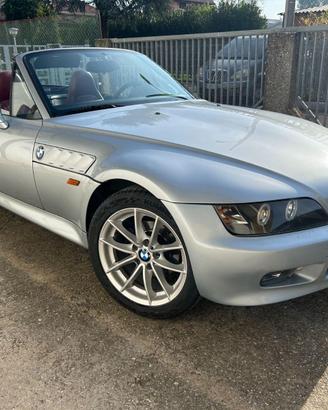 BMW Z3 1.9 – Molti lavori recenti + extra gratis