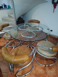 tavolo in cristallo tondo 