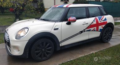 MINI COOPER D 1.5, 5 porte