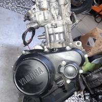 WR 125 X 09 : motore farfallato forcella pompa pin