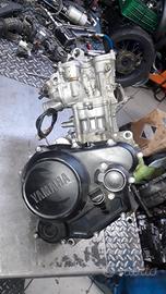 WR 125 X 09 : motore farfallato forcella pompa pin