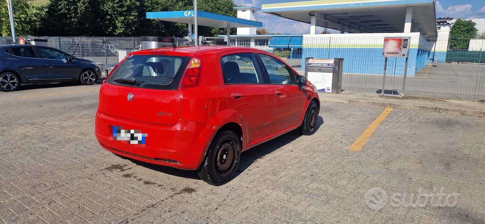 Fiat Grande Punto 2008 photo 3