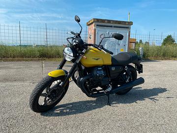 Moto Guzzi v7 850
