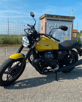 Moto Guzzi v7 850