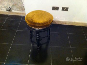 Sgabello pianoforte