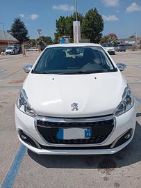 Peugeot 208 gt line 
