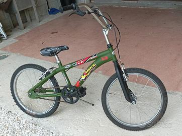 Bici BMX ragazzo